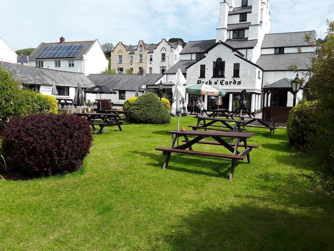 The Pack O' Cards Hotell Combe Martin Exteriör bild